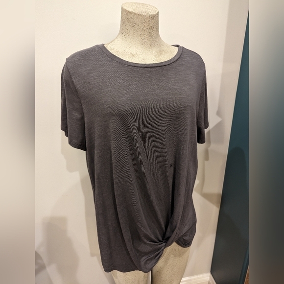 Maurice twist knot tee, heather Gray plus size 0x, New! - Picture 3 of 10